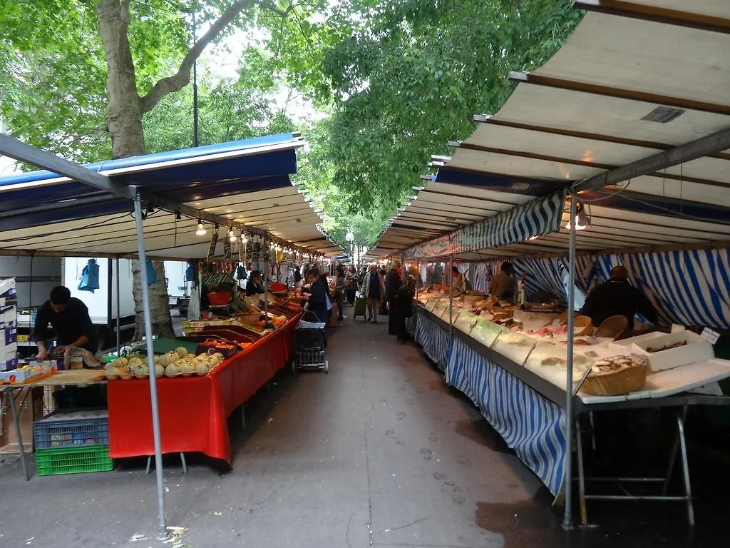 Passerelle Des Arts * Paris